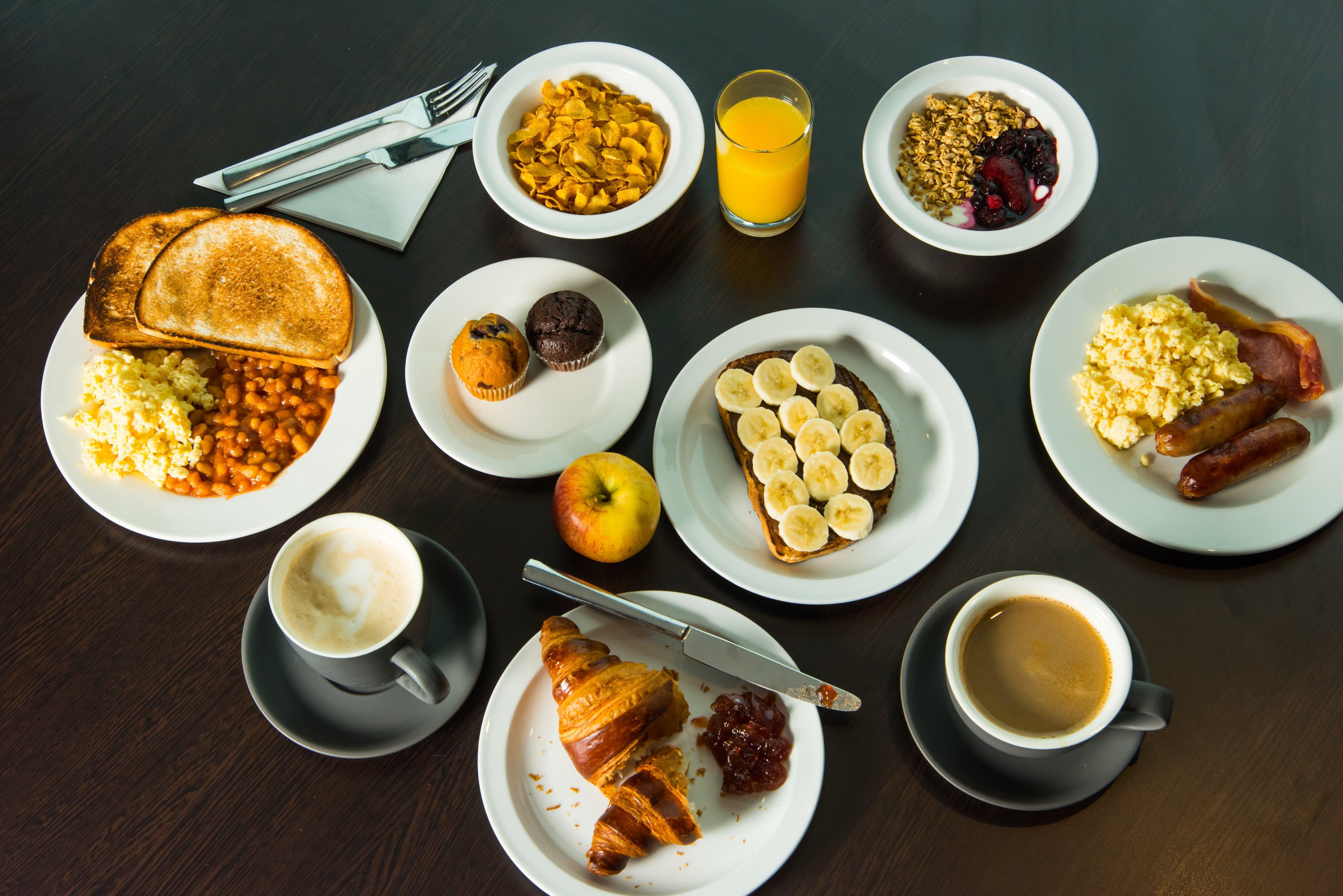 Hotel Express London Airport By Ihg 3*